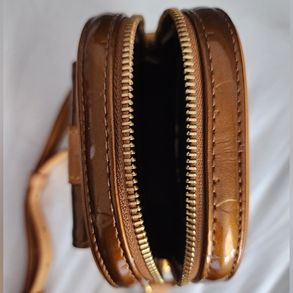 Louis Vuitton Vintage Vernis Christie PM Bronze Patent Leather Crossbody Bag - Picture 6 of 9